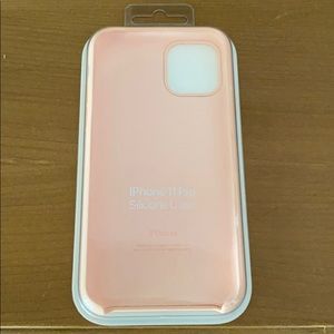 Apple iPhone Pro silicone case in Grapefruit